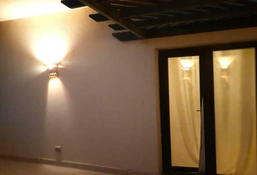 آپارتمان 1 خوابه با تراس, Aldau Heights Kevin