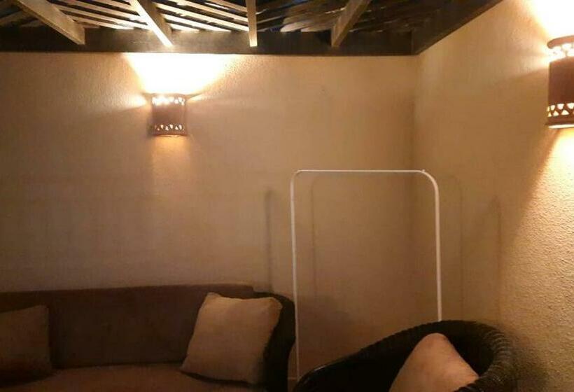 آپارتمان 1 خوابه با تراس, Aldau Heights Kevin