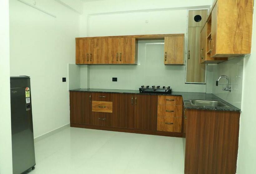 شقة غرفتين, Achoos Residency