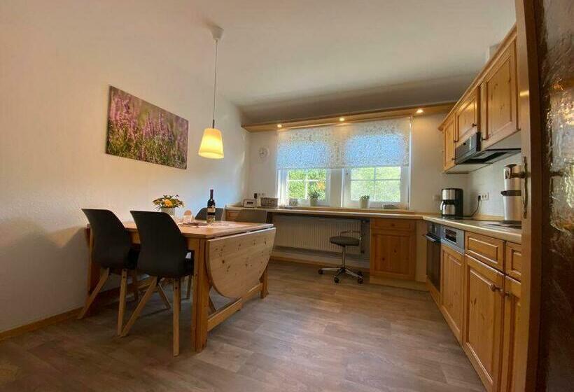Апартаменты 2 Спальни, Ferienwohnung Heideschmetterling
