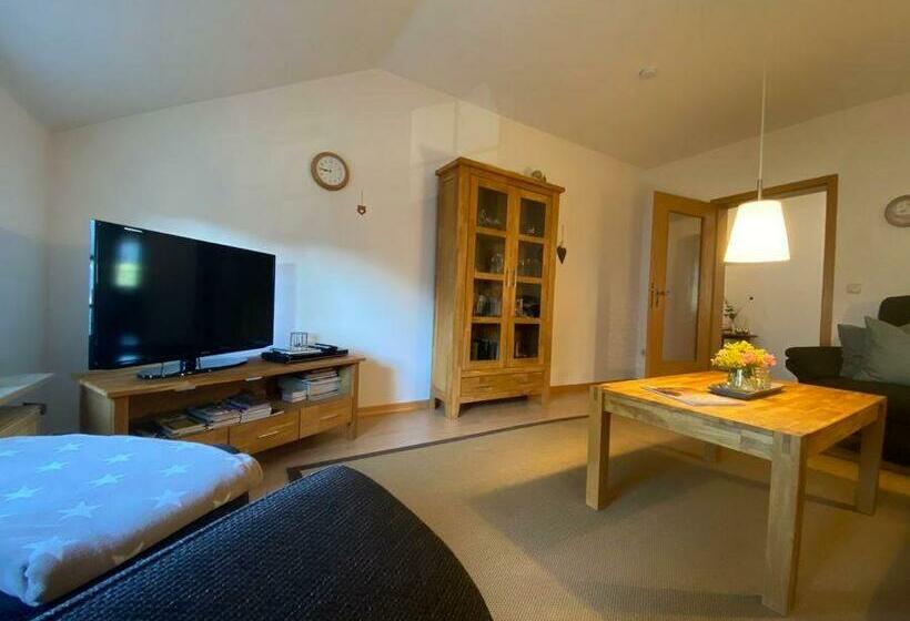 شقة غرفتين, Ferienwohnung Heideschmetterling