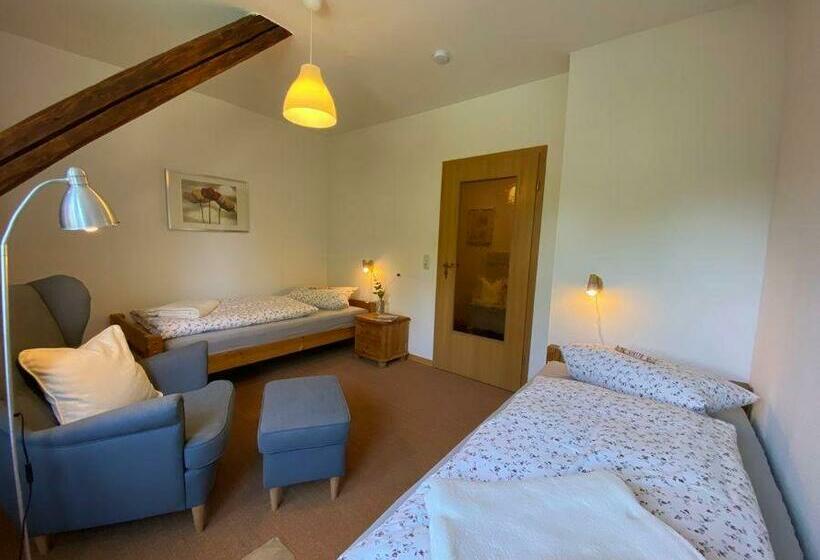 شقة غرفتين, Ferienwohnung Heideschmetterling