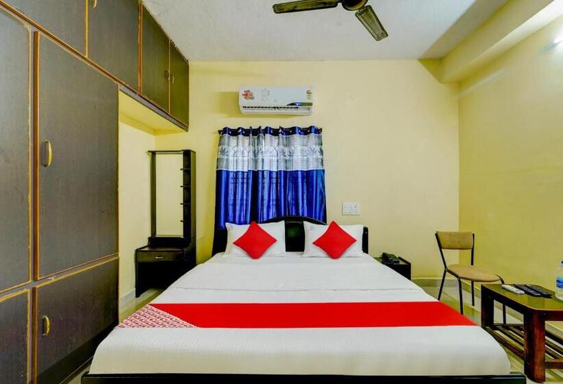 اتاق استاندارد, Oyo Flagship 81352 Sree Sr Home Stay Service Apartment