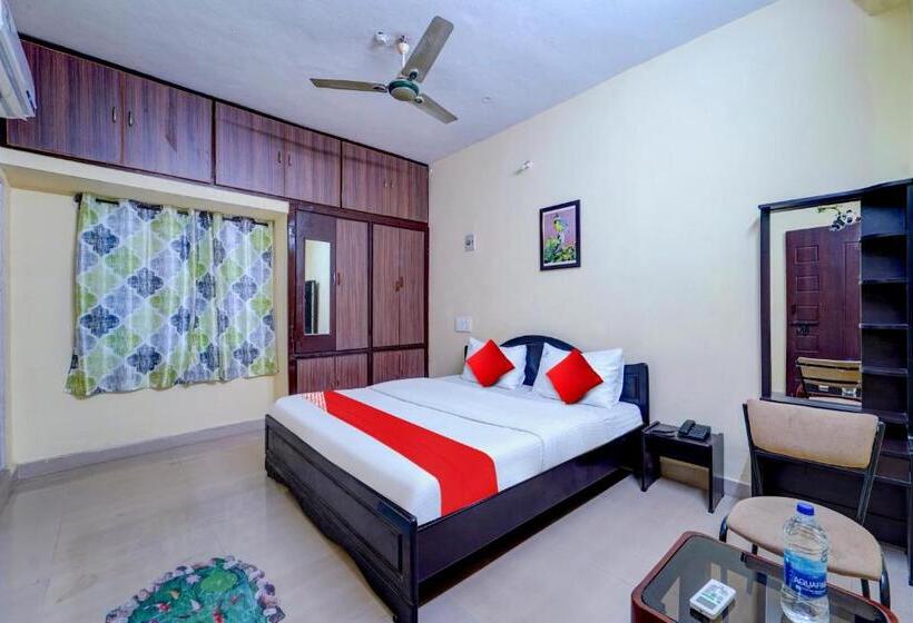 اتاق استاندارد, Oyo Flagship 81352 Sree Sr Home Stay Service Apartment