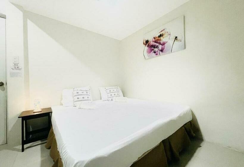 חדר דלוקס, Salinas Suites