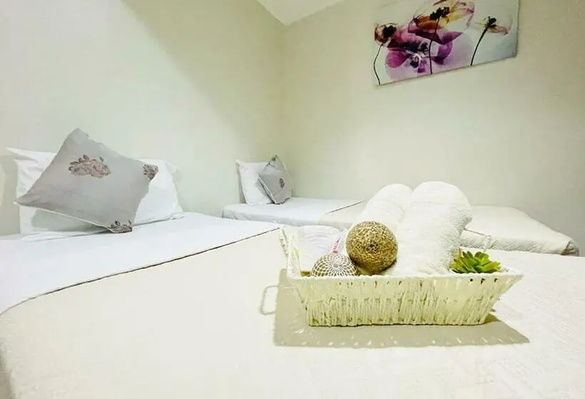 デラックスルーム, Salinas Suites