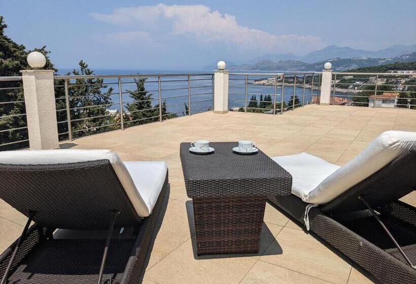 اتاق استاندارد با تراس, Serene Sea View Apartments In Utjeha