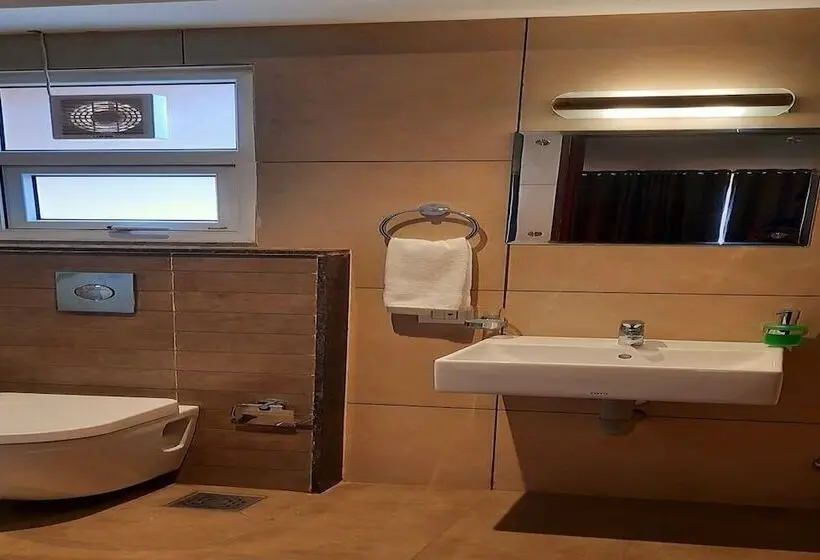 デラックススイート, Niraamaya Retreats Vaidekam, Kannur