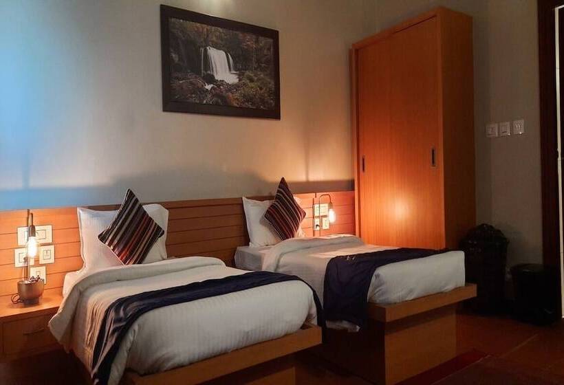 디럭스 스위트, Niraamaya Retreats Vaidekam, Kannur