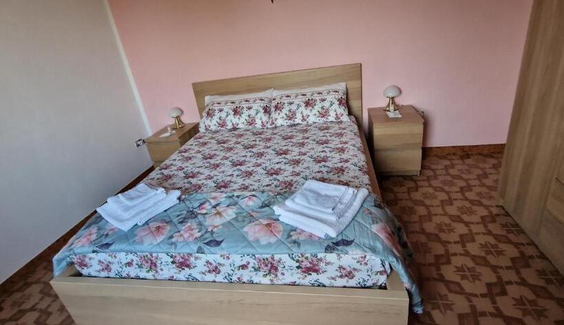 חדר סטנדרט נוף להרים, B&b Nina