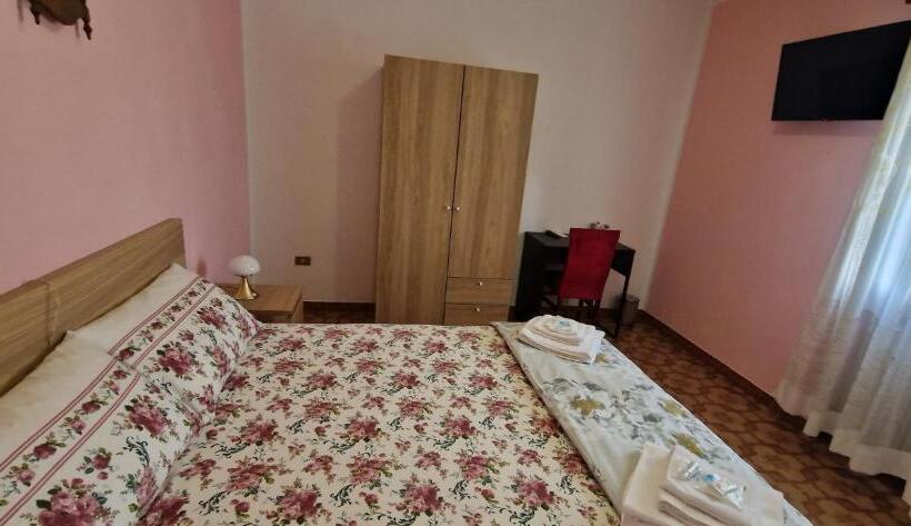 חדר סטנדרט נוף להרים, B&b Nina