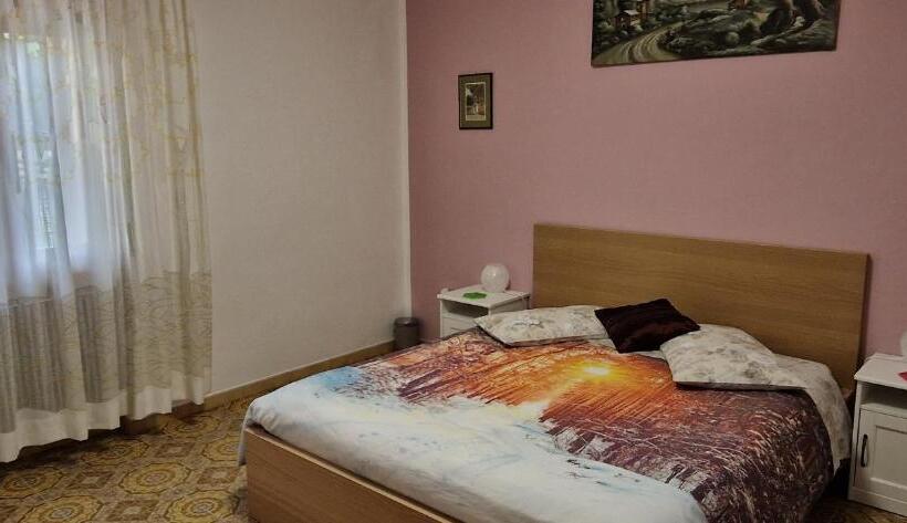 חדר סטנדרט נוף להרים, B&b Nina