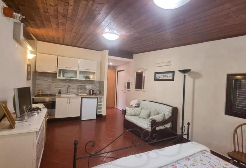 חדר סופריור לשלושה, Agriturismo Il Fragolino