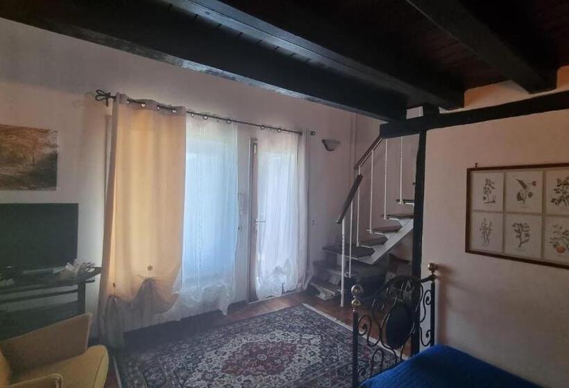 חדר קומפורט לשלושה, Agriturismo Il Fragolino