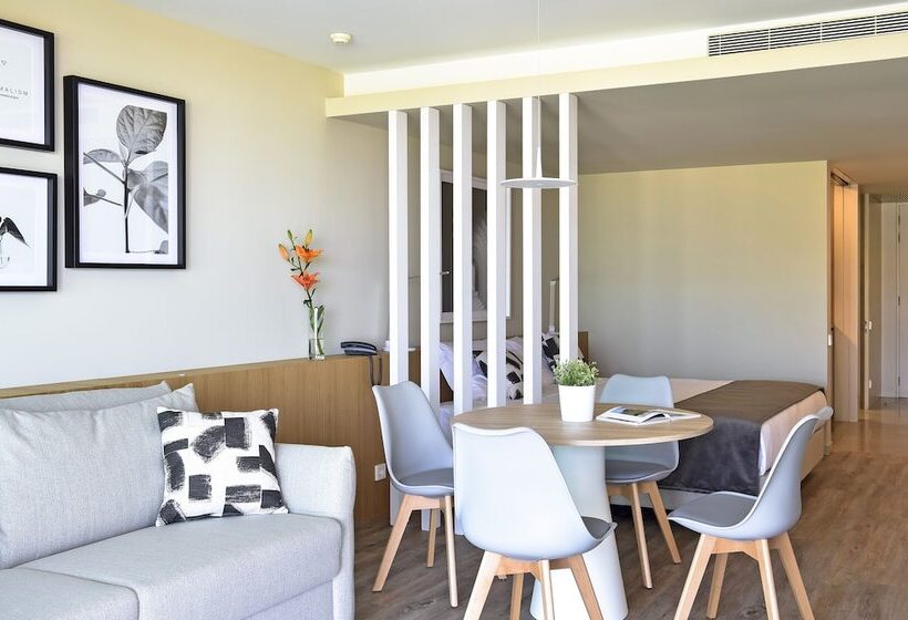 스탠다드 스튜디오, Aqualuz Troia Mar by The Editory