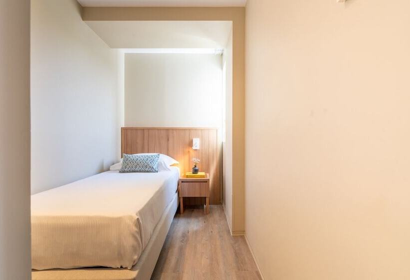 수피리어 스튜디오, Aqualuz Troia Mar by The Editory