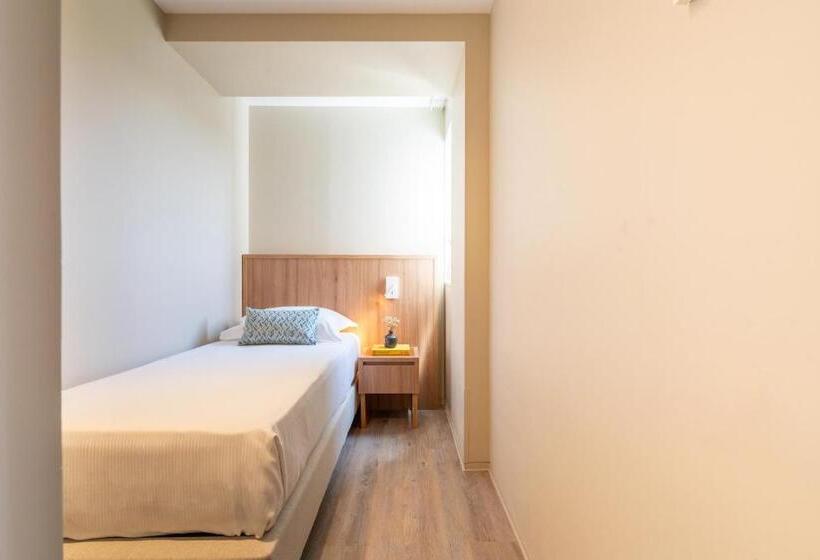 수피리어 스튜디오, Aqualuz Troia Mar by The Editory