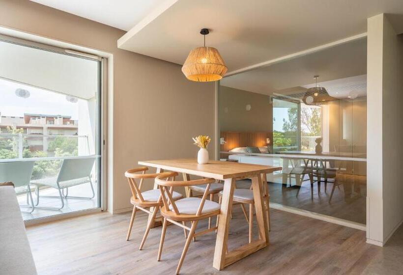 스위트, Aqualuz Troia Mar by The Editory