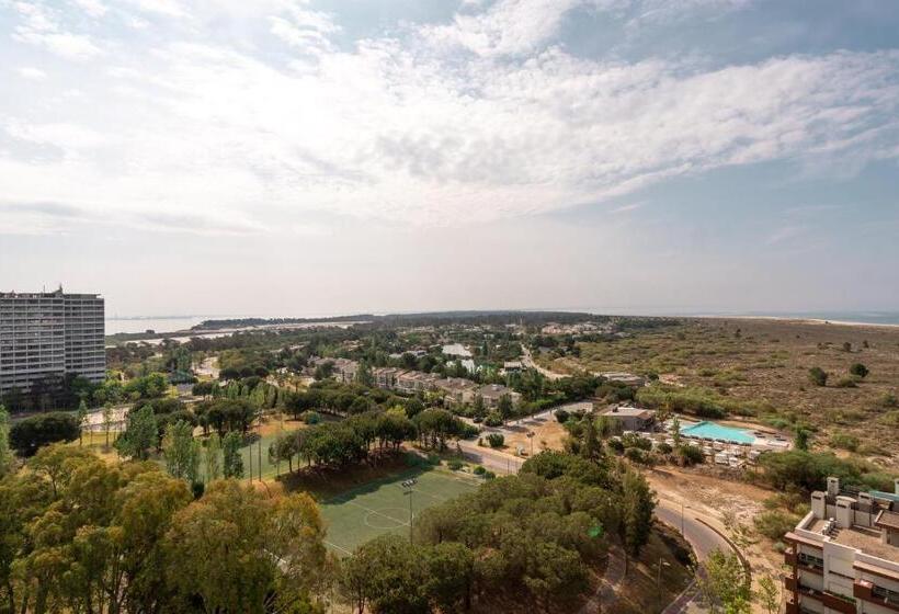 Suite Premium 2 Quartos, Aqualuz Troia Mar by The Editory