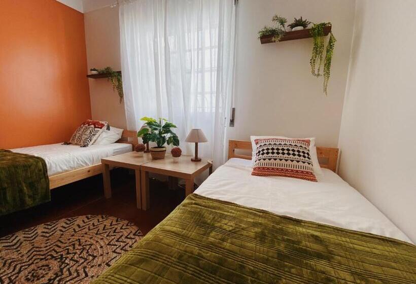 带共用浴室的标准房间, Coastal Garden Paradise Retreat  6 Min From The Beach