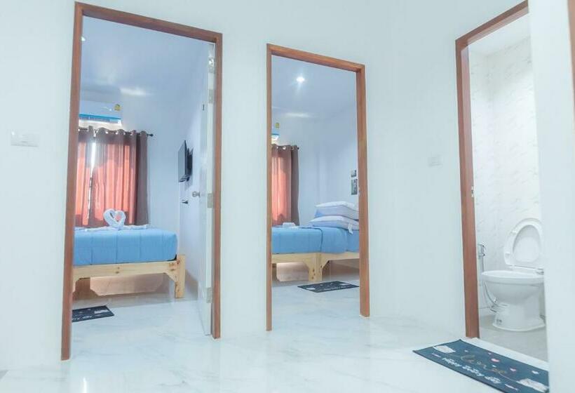 Quarto Basic, Phanomrung Hostel & Linn Chan Cafe พนมรุ้ง โฮส์เทล แอนด์ ลิณณ์จัง คาเฟ่