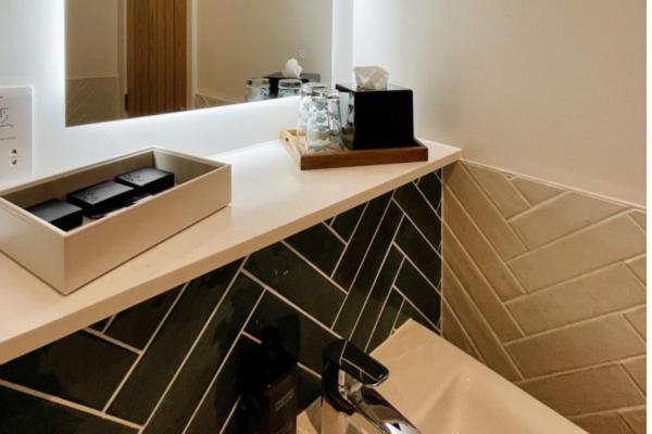 家庭间, Rooms At Haslar Marina