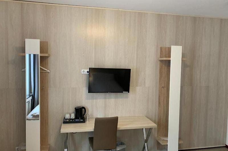 اتاق استاندارد سه نفره, Skyline Hotel Hannover