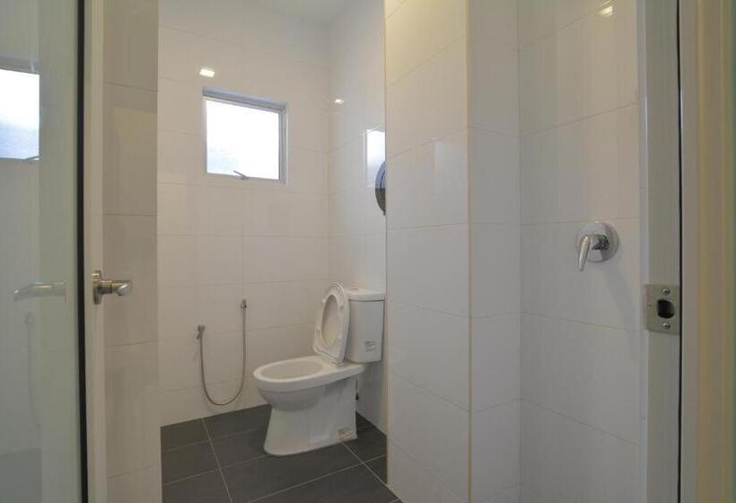 Кровать в Общей Комнате, Sri Packers Klia