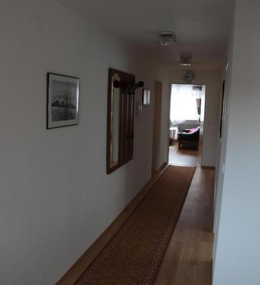 Quarto Standard Casa de Banho Partilhada, Am Schloss Neuenstein