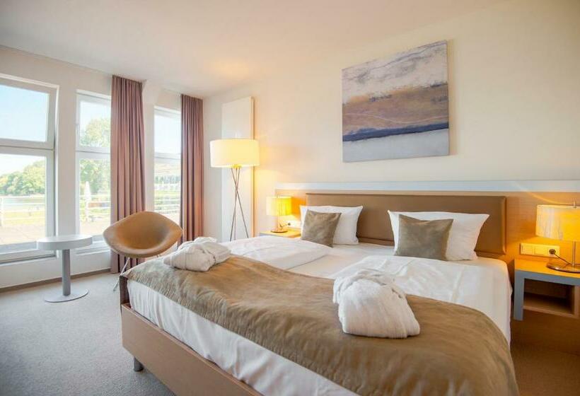 חדר סטנדרט נוף לאגם, Aspria Hannover