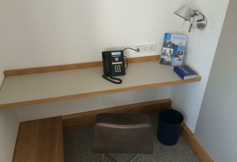 غرفة قياسية فردية, Evangelische Tagungsstätte Hofgeismar