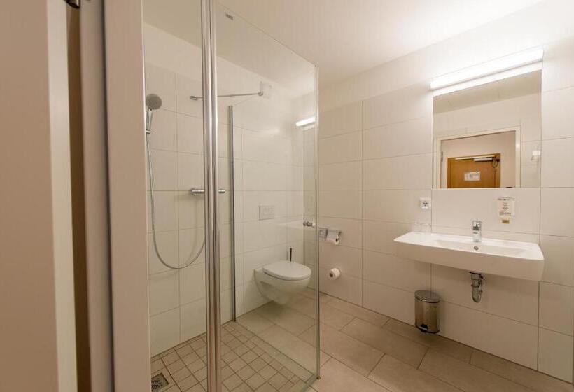 غرفة قياسية, Evangelische Tagungsstätte Hofgeismar