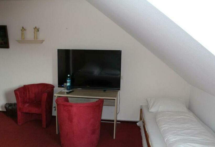 패밀리 룸, Gardenia