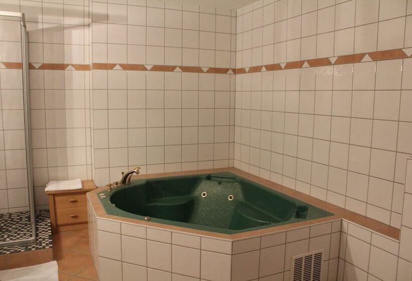 패밀리 룸, Gardenia