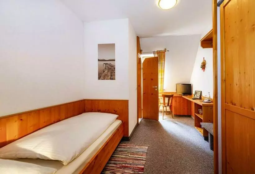 اتاق استاندارد یک نفره, Gasthof Krone