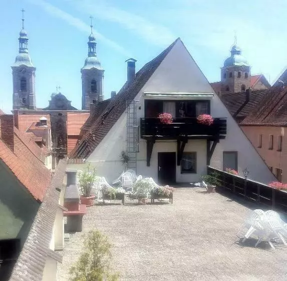 اتاق استاندارد سه نفره, Gasthof Krone