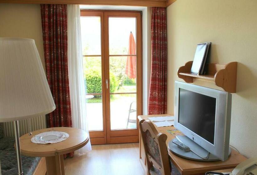 컴포트 싱글 룸, Georgenhof