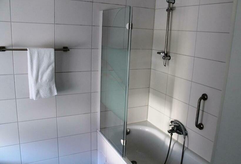 Номер Стандарт Индивидуальный, Glashütten