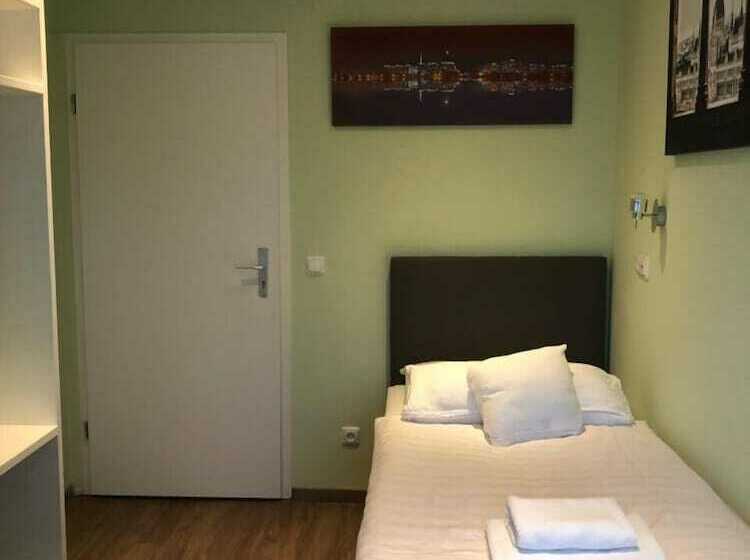 スタンダードシングルルーム, Glashütten