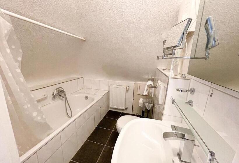 Номер Стандарт, Glashütten