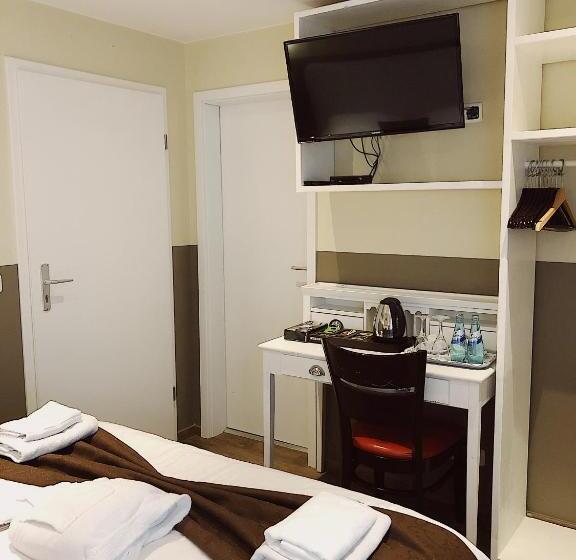 Номер Стандарт, Glashütten