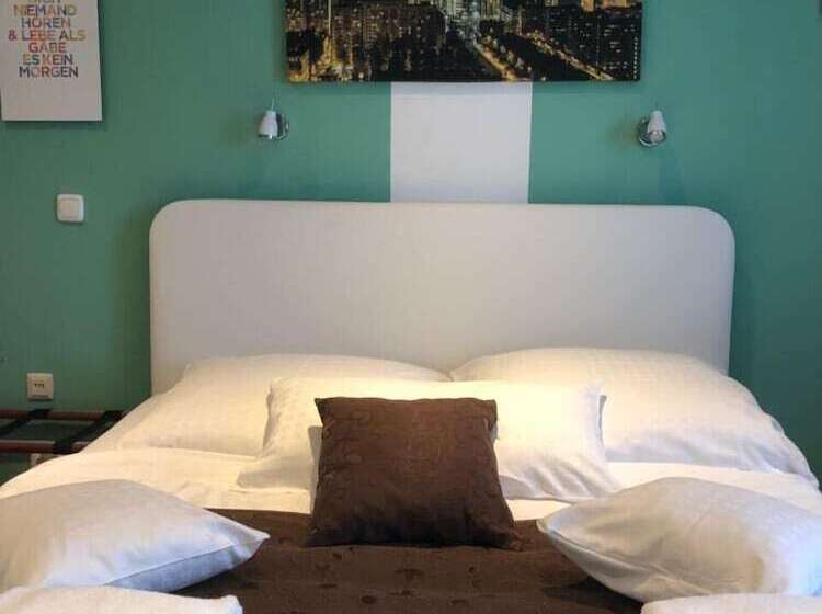 Номер Стандарт, Glashütten