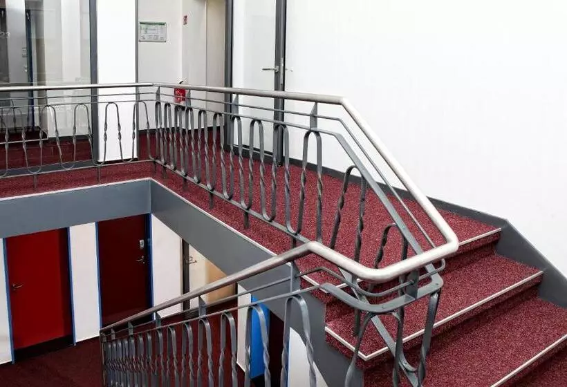 スタンダードトリプルルーム, Hostel Am Güterbahnhof