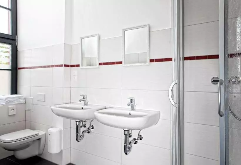 スタンダード４人部屋, Hostel Am Güterbahnhof