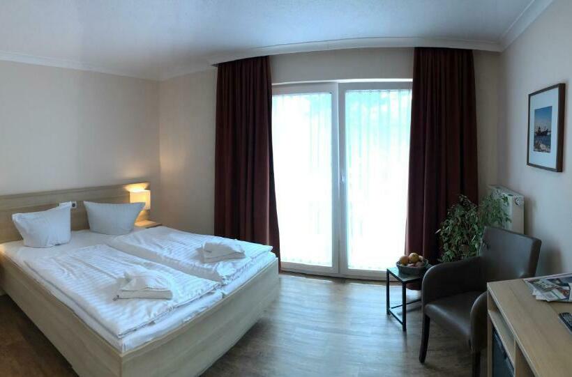 스탠다드 발코니 룸, Karl's Burg