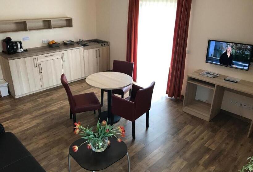 침실 1개 아파트, Karl's Burg