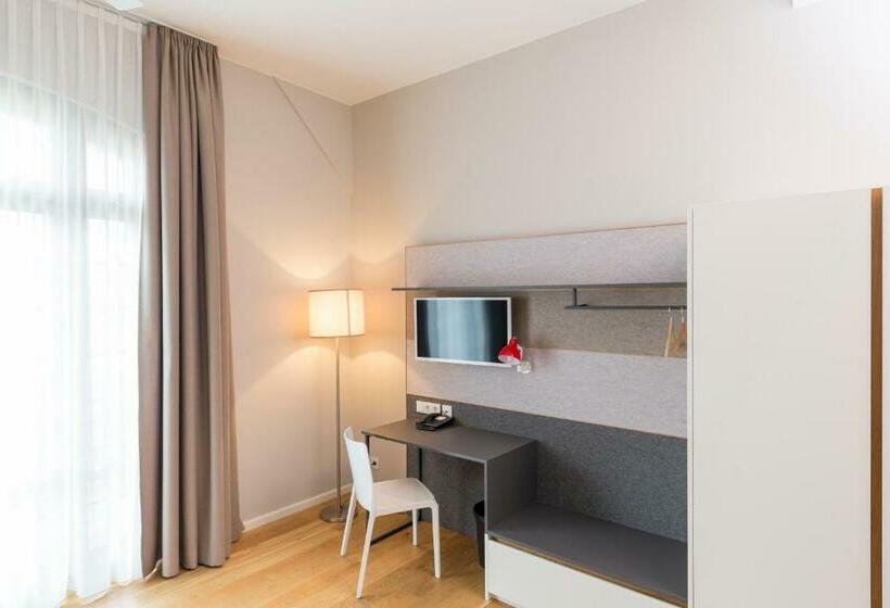 스탠다드 룸, Paulinenhof