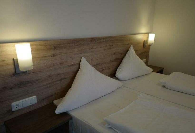 اتاق استاندارد, Stern