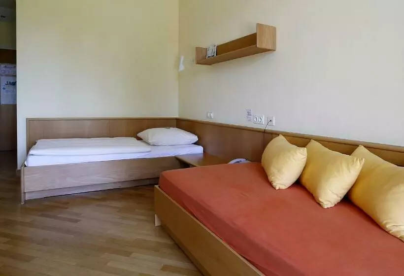 スタンダードルーム, Tagungs  Und Bildungszentrum Steinbach/taunus