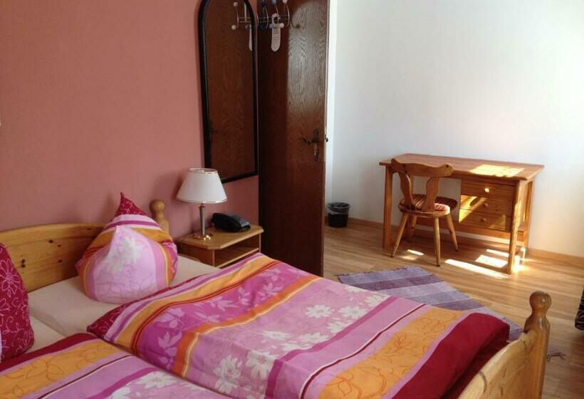 Номер Стандарт, Tutzinger Hof